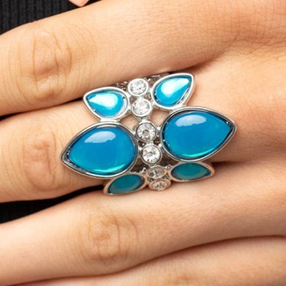 jewelry Jewelry - NWT Trio Tinto Silver & Blue Gemstone Ring(Last One)